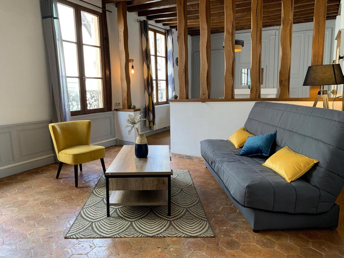 Le Clocher- Appartement Dans Le Coeur De Ville Chartres Bagian luar foto