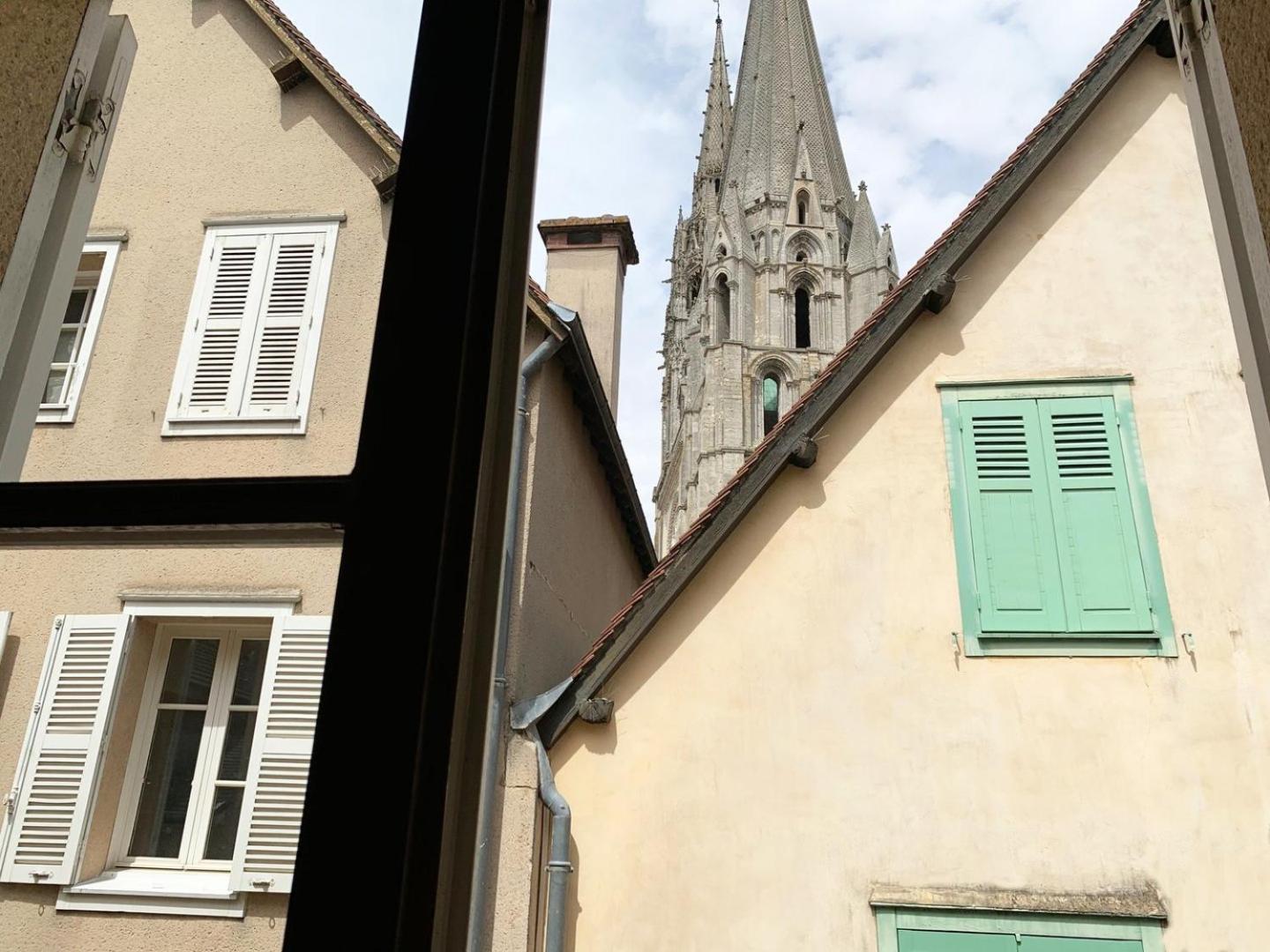 Le Clocher- Appartement Dans Le Coeur De Ville Chartres Bagian luar foto